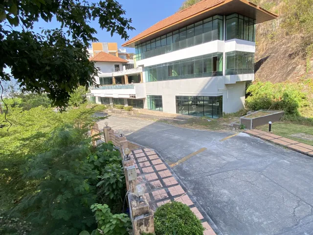 place photo 23