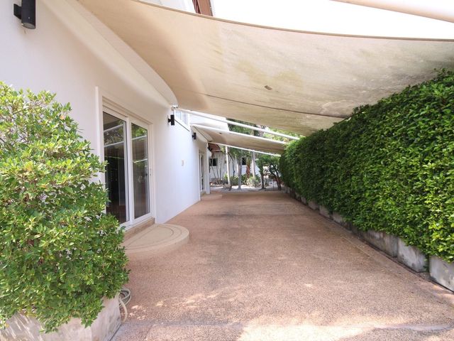 place photo 50