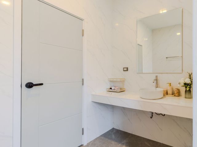 place photo 62