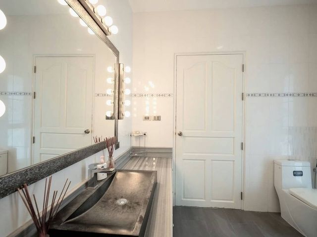 place photo 39