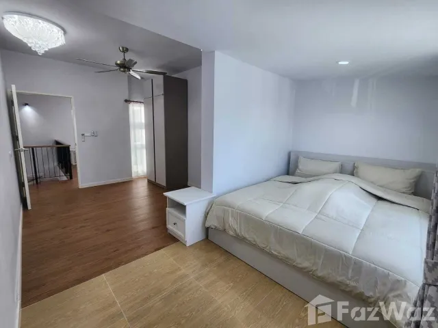 place photo 44