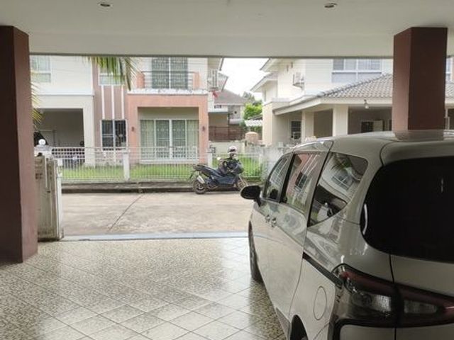 place photo 36