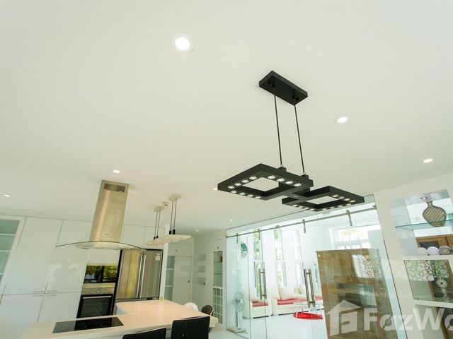 place photo 111