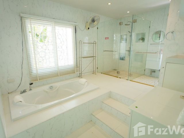 place photo 47