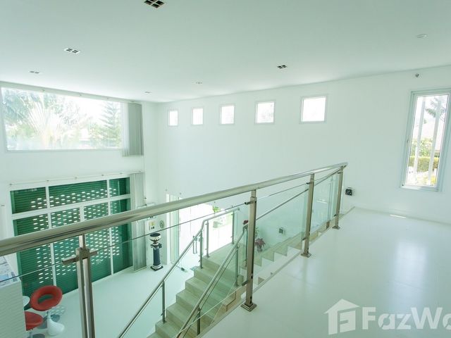place photo 56