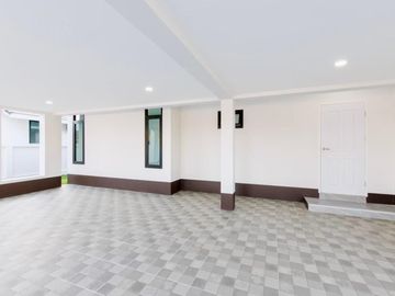 place photo 49