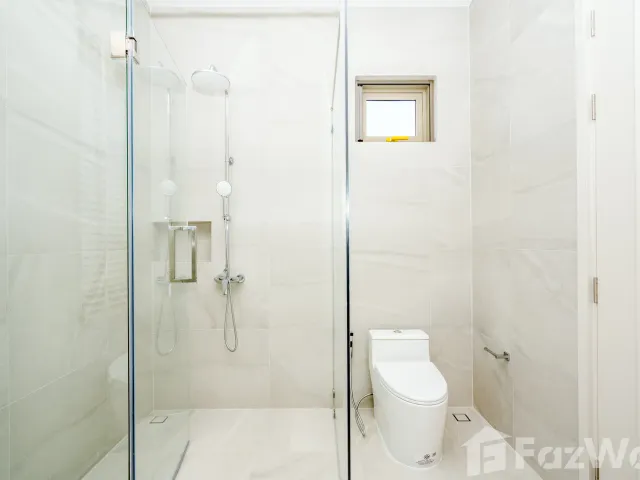 place photo 95