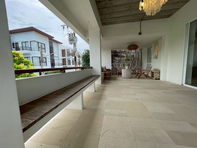 place photo 53