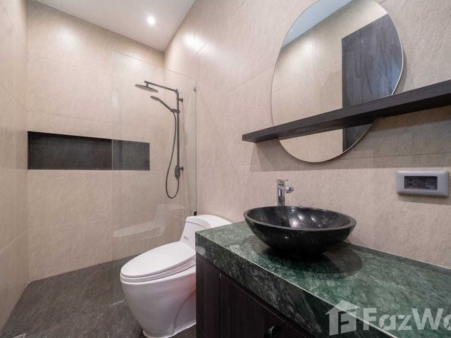 place photo 49