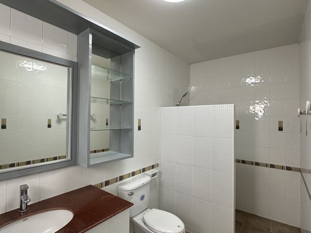 place photo 59