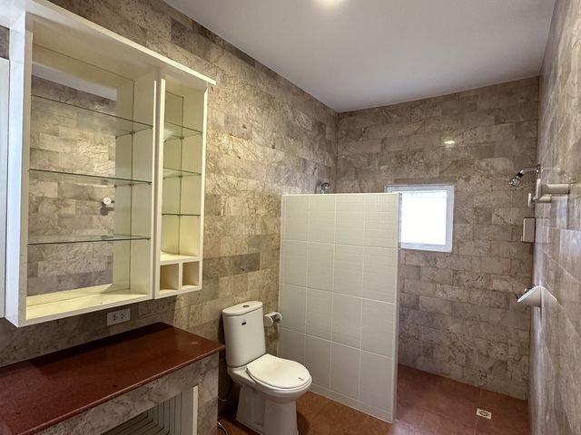 place photo 57
