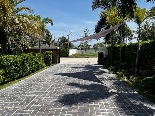 place photo 32