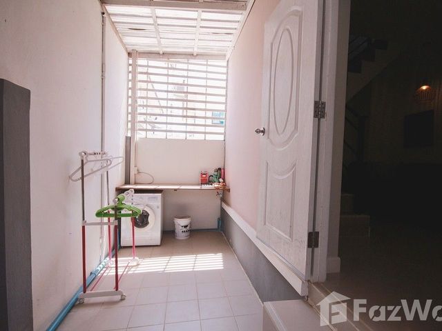 place photo 52