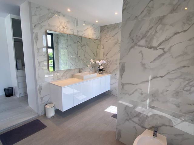 place photo 62