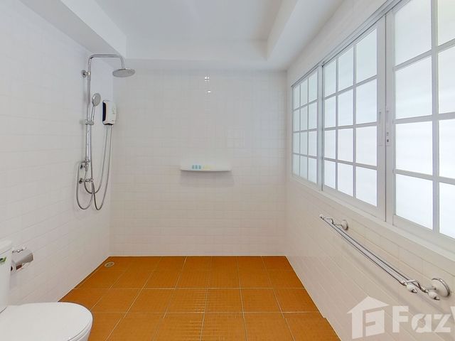 place photo 37