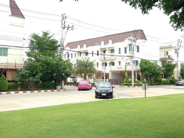 place photo 28