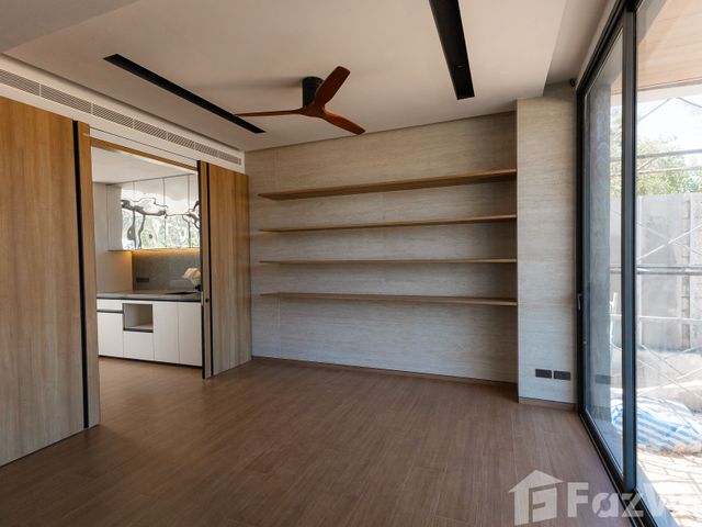 place photo 59