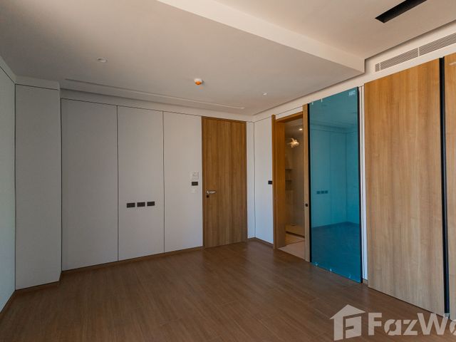 place photo 60