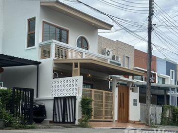 place photo 51