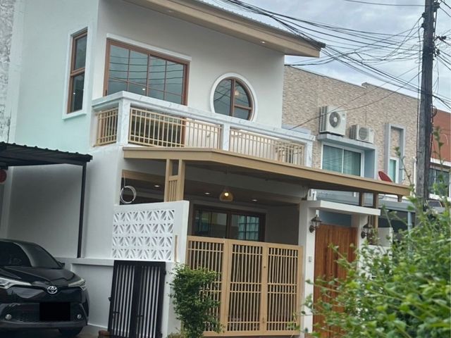 place photo 52