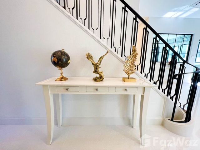 place photo 76