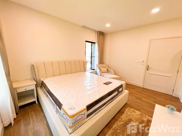 place photo 80
