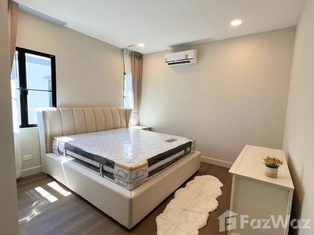 place photo 57