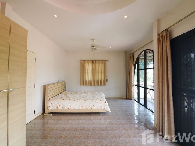 place photo 34