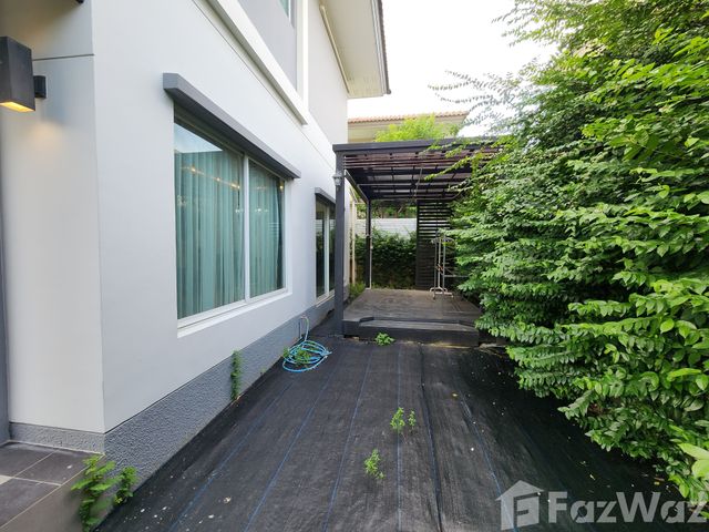place photo 61