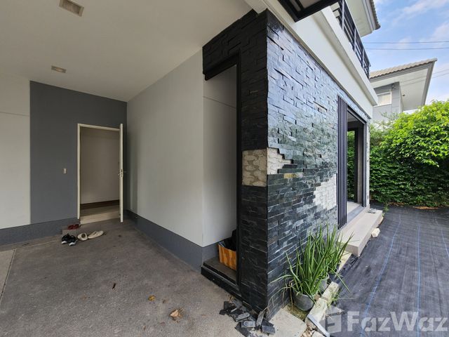 place photo 56