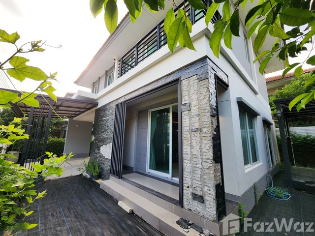 place photo 68