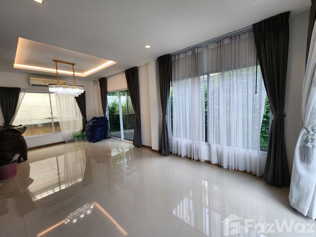 place photo 47
