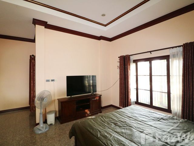 place photo 34