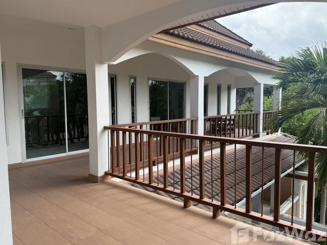 place photo 26
