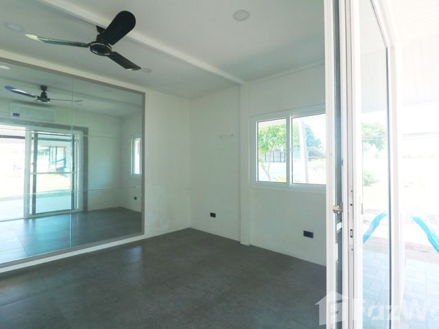 place photo 43