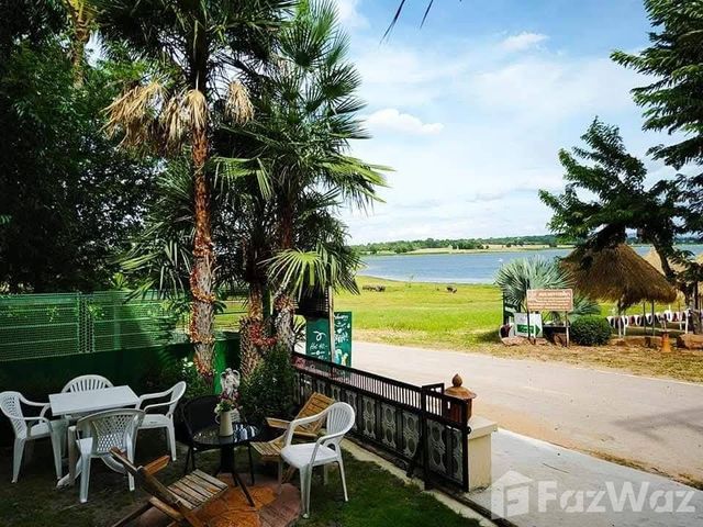 place photo 28