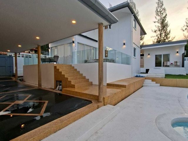 place photo 43