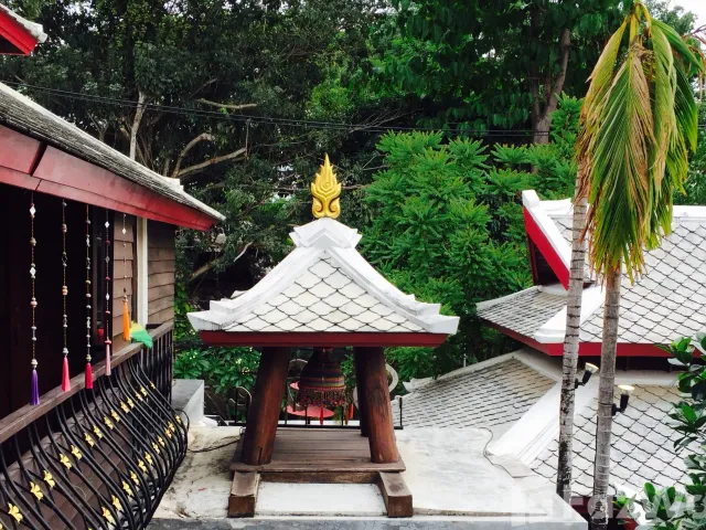 place photo 18