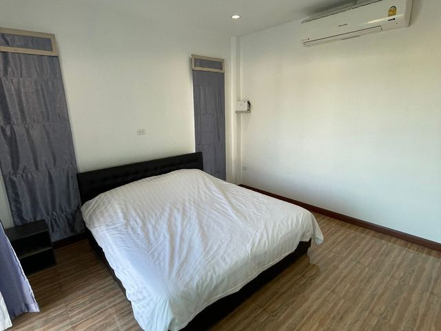 place photo 51