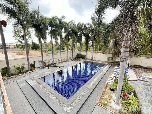 place photo 32