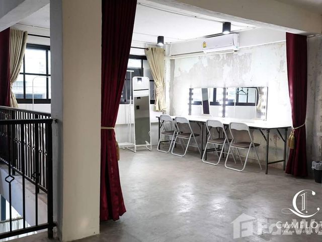place photo 61
