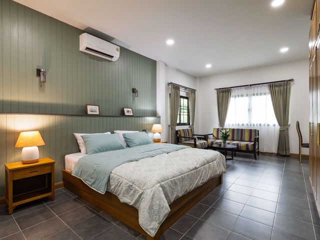 place photo 68