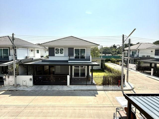 place photo 70