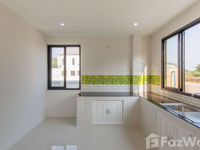 place photo 44