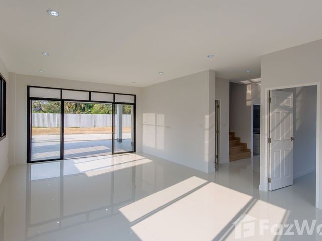 place photo 56