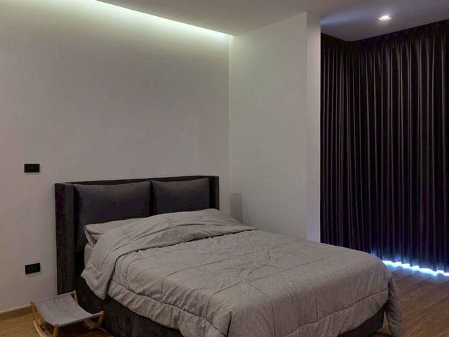 place photo 60