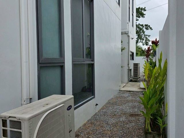 place photo 82