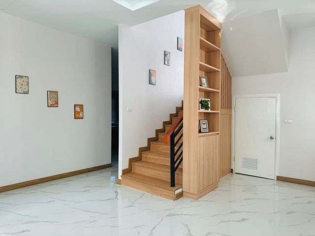 place photo 51