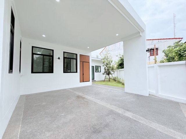 place photo 64