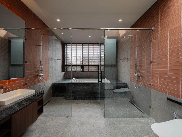 place photo 180